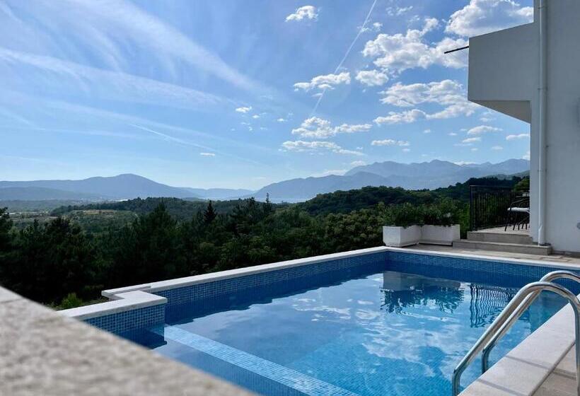 La Mer Apartments Kotor