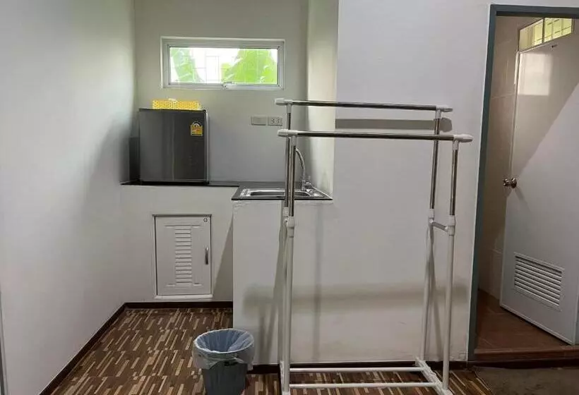 Majatalo กรีนเกสท์เฮ้าส์ พนัสนิคม