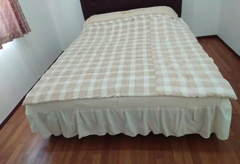 Majatalo กรีนเกสท์เฮ้าส์ พนัสนิคม