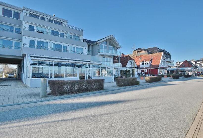 Strandallee 10 Penthouse Seaview