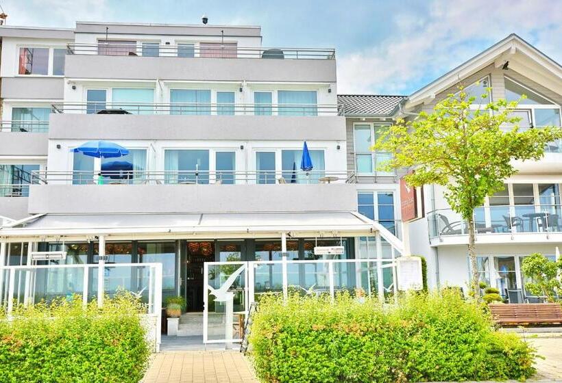 Strandallee 10 Penthouse Seaview