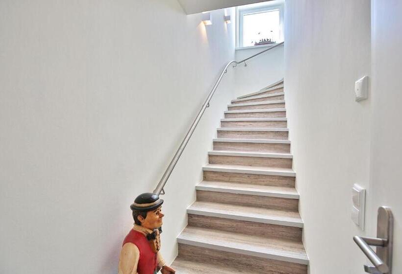 Strandallee 10 Penthouse Seaview