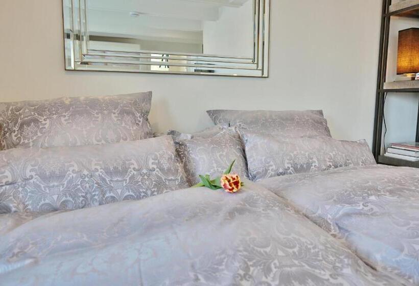 Strandallee 10 Penthouse Seaview