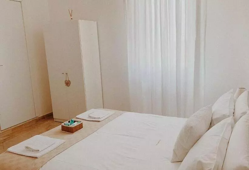 B&b La Finestra Sul Porto
