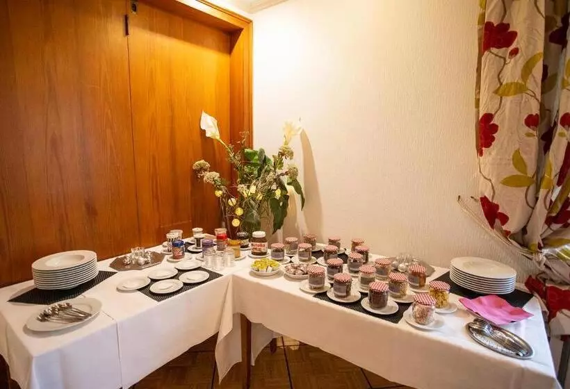 Aamiaismajoitus (B&B) Das Loft Hotel Hölsterloh