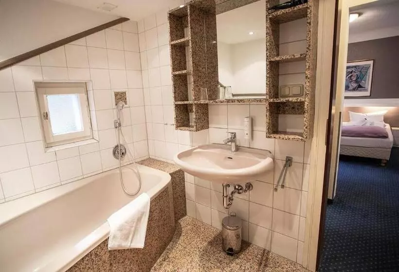 Aamiaismajoitus (B&B) Das Loft Hotel Hölsterloh