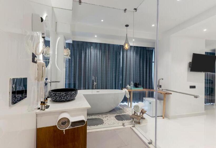 צימר Moustache Udaipur Luxuria