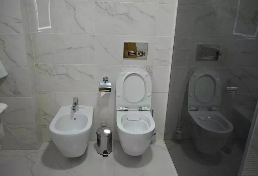 هتل гостиничный комплекс коктобе