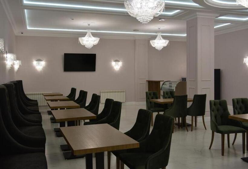 هتل гостиничный комплекс коктобе