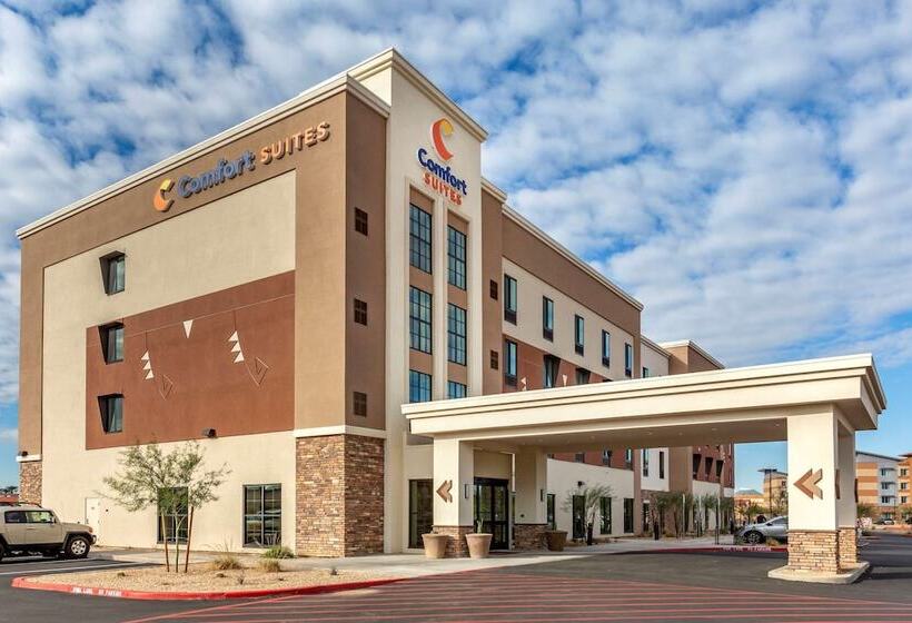 호텔 Comfort Suites Scottsdale Talking Stick Entertainment District