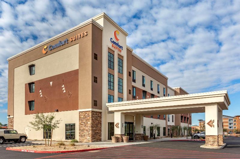 호텔 Comfort Suites Scottsdale Talking Stick Entertainment District