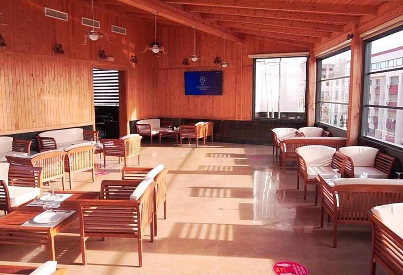 هتل Hôtel Volubilis Meknès