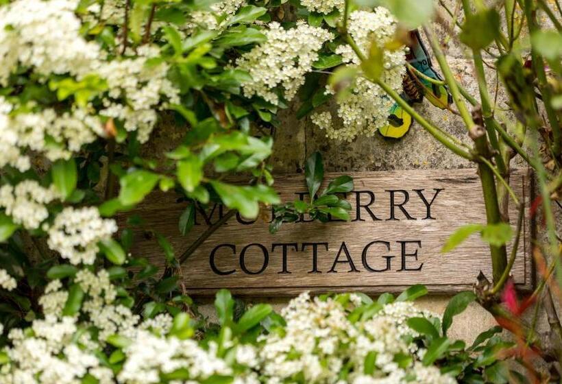 Mulberry, A Luxury Two Bed Cottage In Painswick