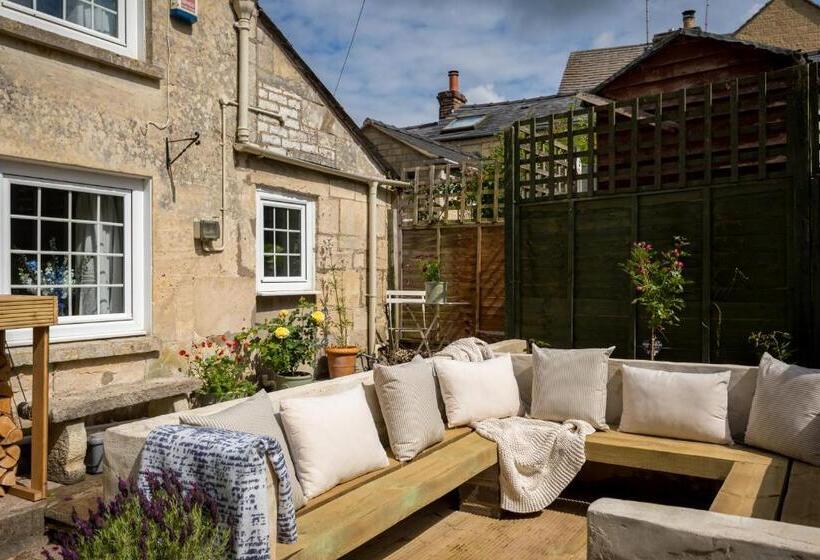 Mulberry, A Luxury Two Bed Cottage In Painswick