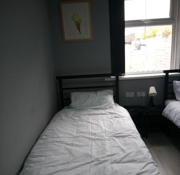 Nuns Moor Fully Equipped Kitchen Free Parking Netflix