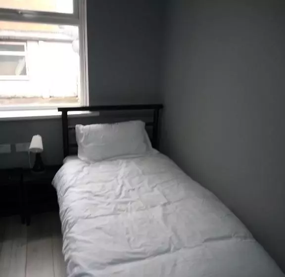 Nuns Moor Fully Equipped Kitchen Free Parking Netflix