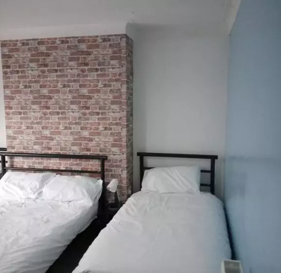 Nuns Moor Fully Equipped Kitchen Free Parking Netflix