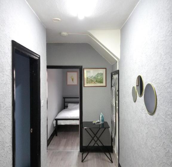 Nuns Moor Fully Equipped Kitchen Free Parking Netflix