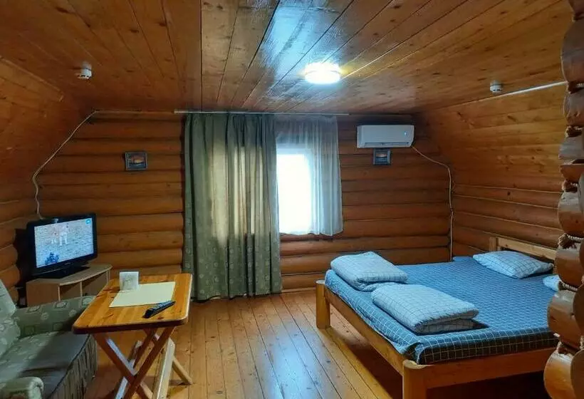 پانسیون у вуйка