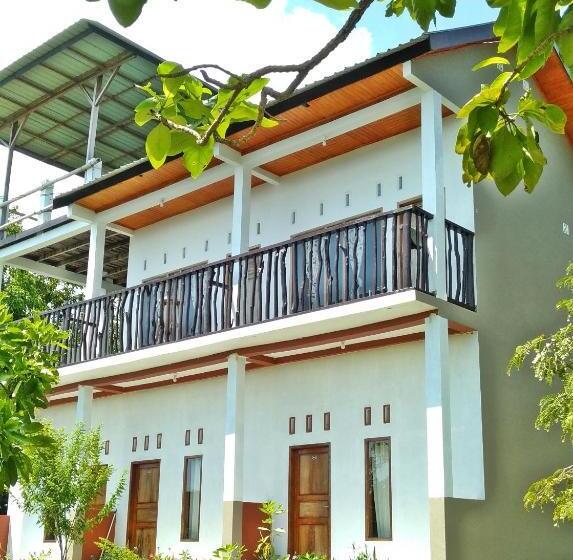 פנסיון Bara Village Guest House Bira