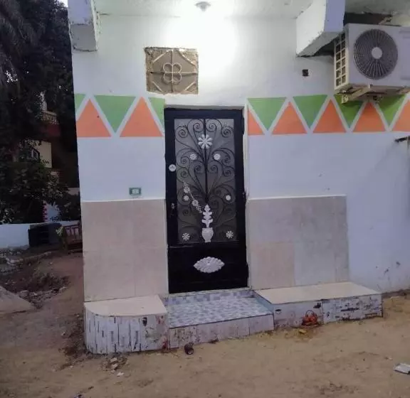 پانسیون Mostafa Jamaica Guesthouse