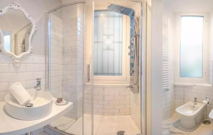 Majatalo Ora Blu Guest House