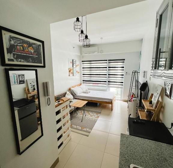 Tagaytay Staycation 1br W/ Balcony At Smdc Cool Suites