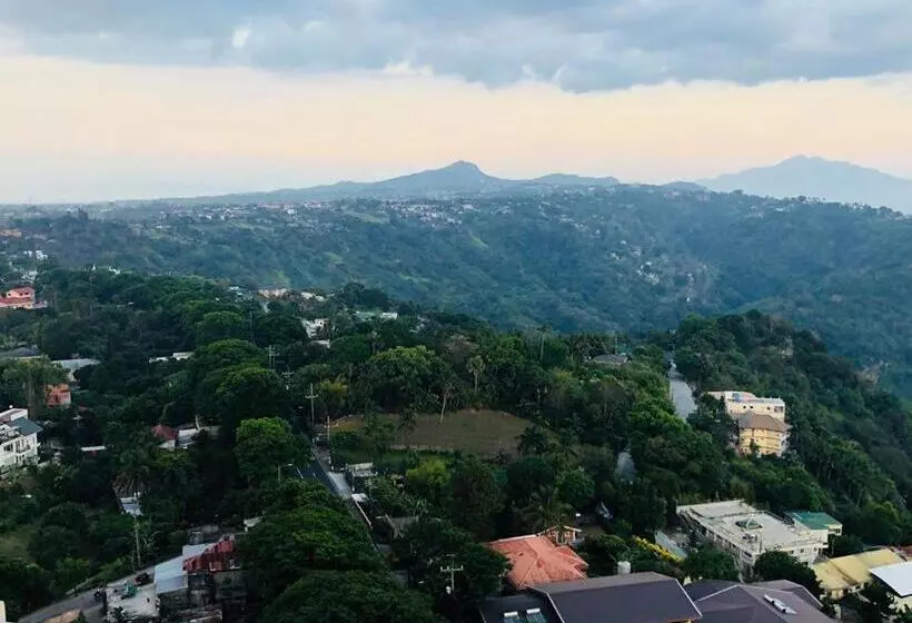 Wind Residence T4  M Near Taal View At Skylounge