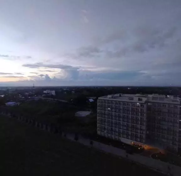 Wind Residence T4  M Near Taal View At Skylounge