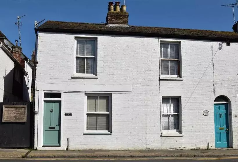 Honey Cottage