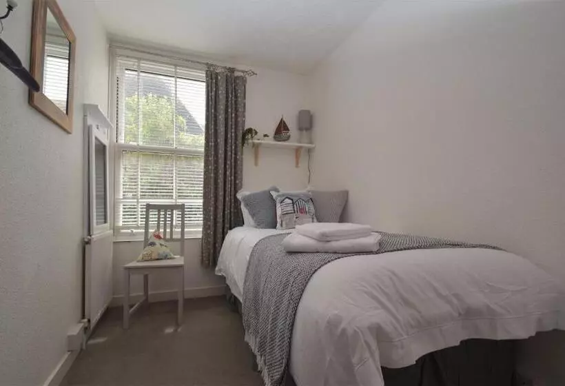 Honey Cottage