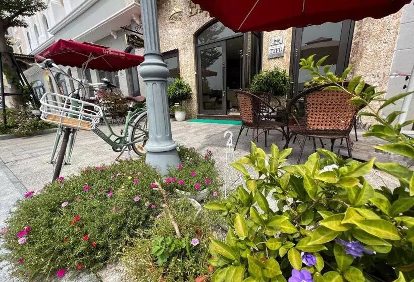 Elysinam Boutique Hotel Ha Long
