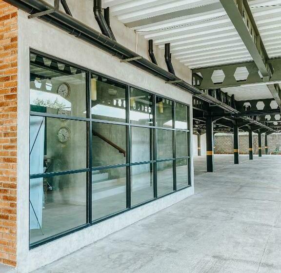 בית מלון כפרי Summerville