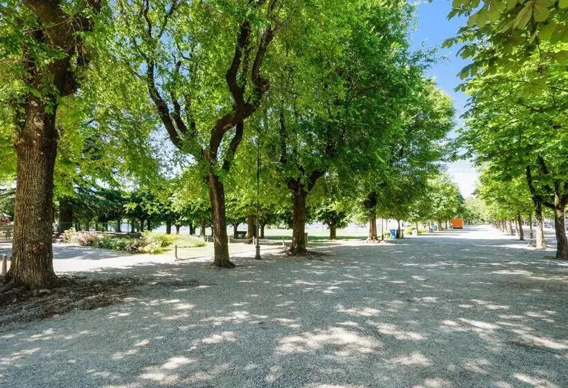 Iris Apartment Lago Maggiore