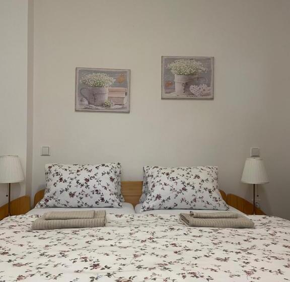 ペンション Penzion Ječmínek