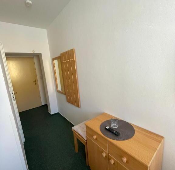 ペンション Penzion Ječmínek