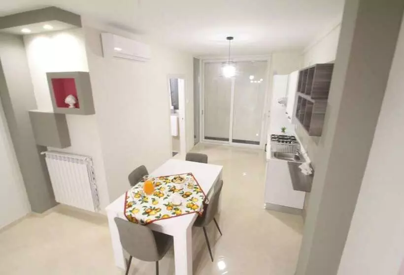 B&b Elles Con Parcheggio Interno