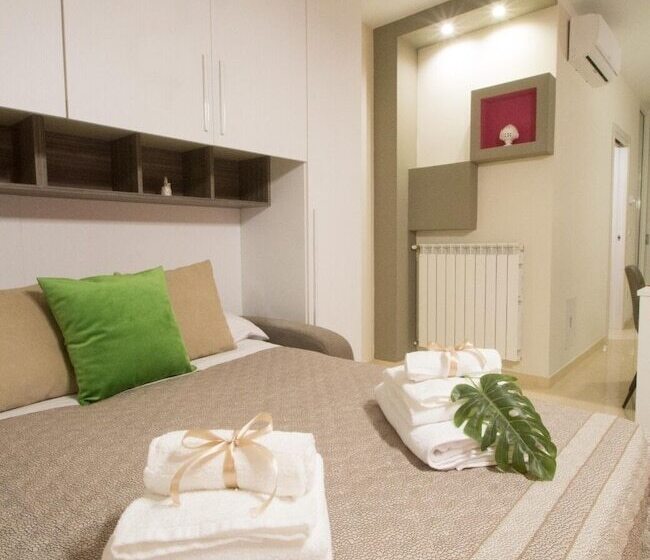 B&b Elles Con Parcheggio Interno