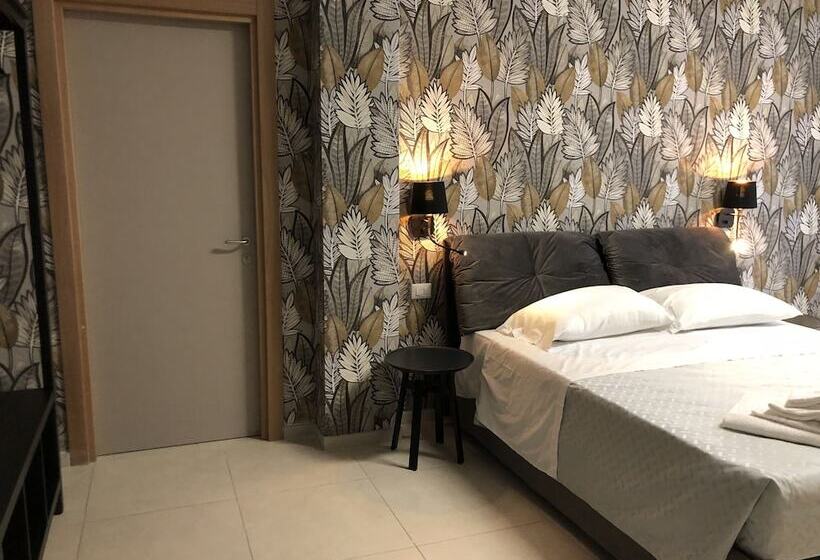 پانسیون Dante 3 Guesthouse By Apulia Accommodation