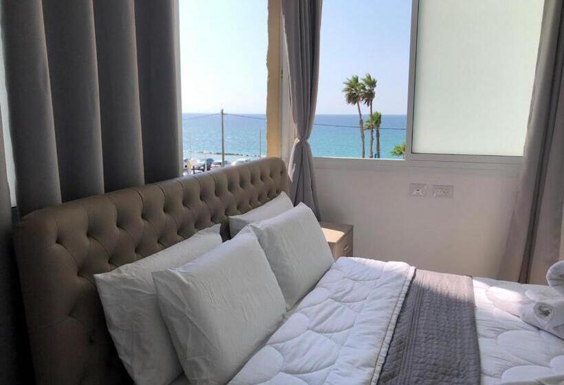 Hotelli Room Service