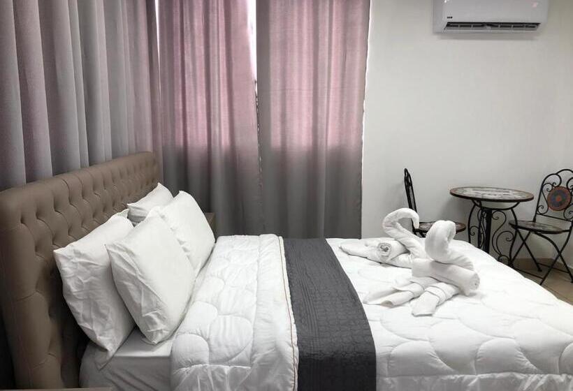 Hotelli Room Service