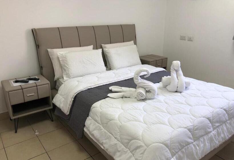 Hotelli Room Service