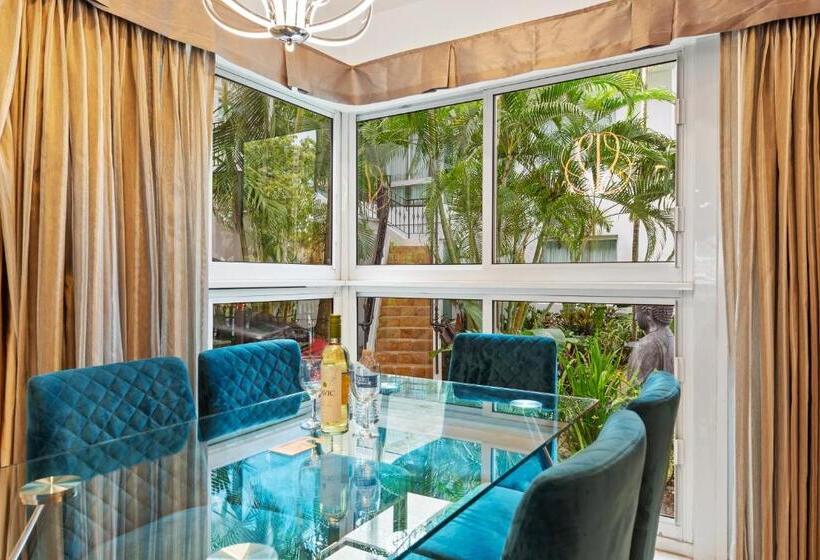 Isle Of Venice Residence And Marina