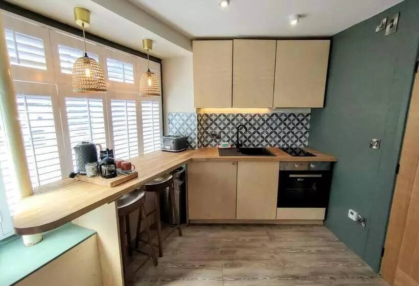 One Of A Kind Luxury Studio Stay In Penzance