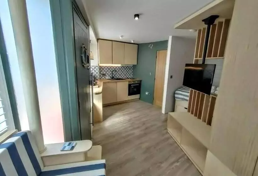One Of A Kind Luxury Studio Stay In Penzance