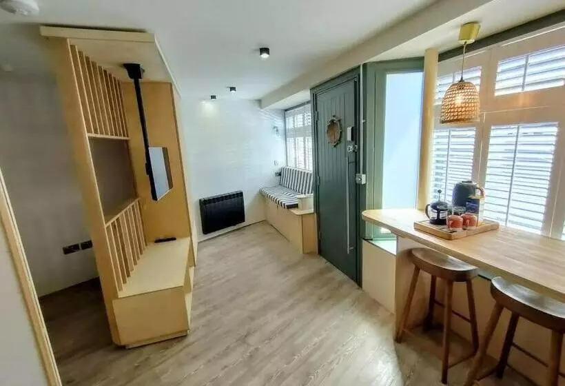 One Of A Kind Luxury Studio Stay In Penzance