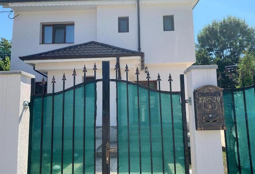 פנסיון Casa Roa