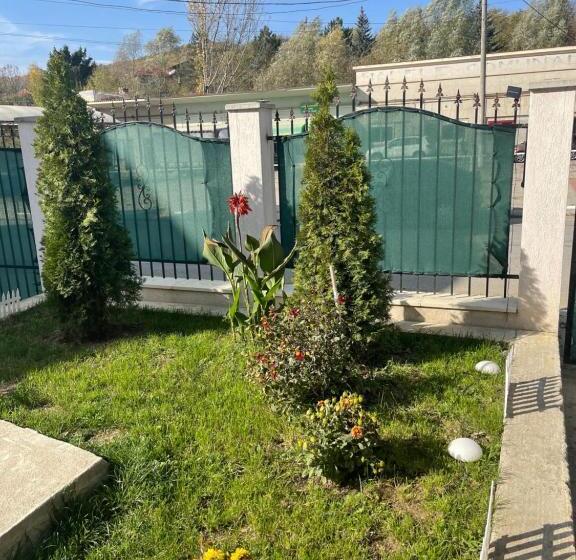 פנסיון Casa Roa