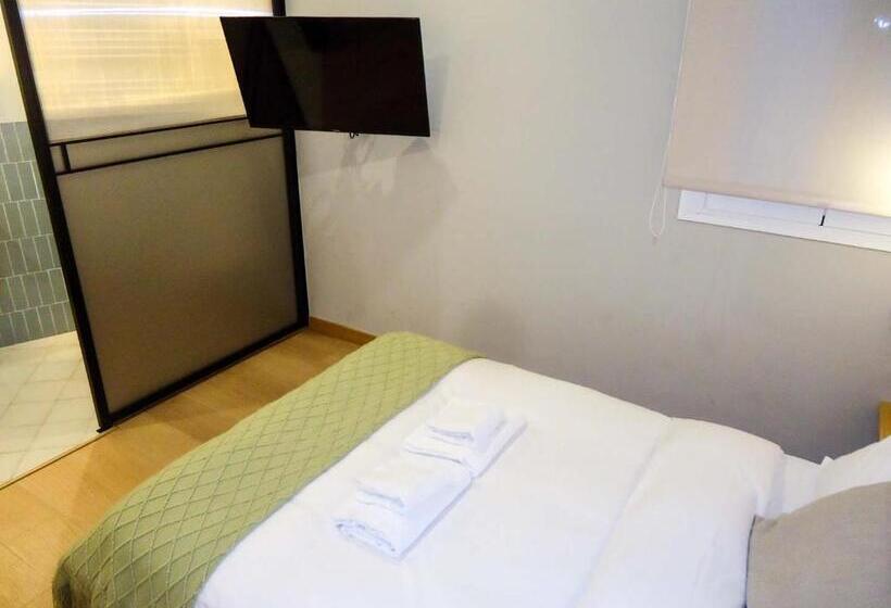 پانسیون Olblanc Plaza De España By Batuecas