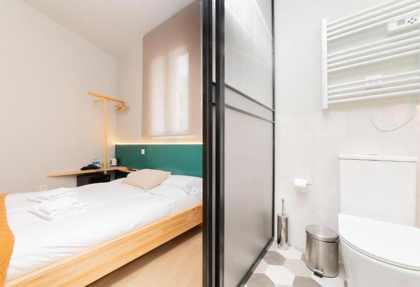 پانسیون Olblanc Plaza De España By Batuecas